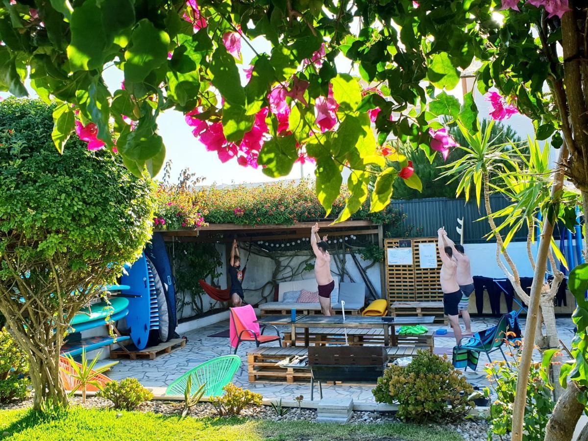Sandycamps Surf House Балеал Экстерьер фото